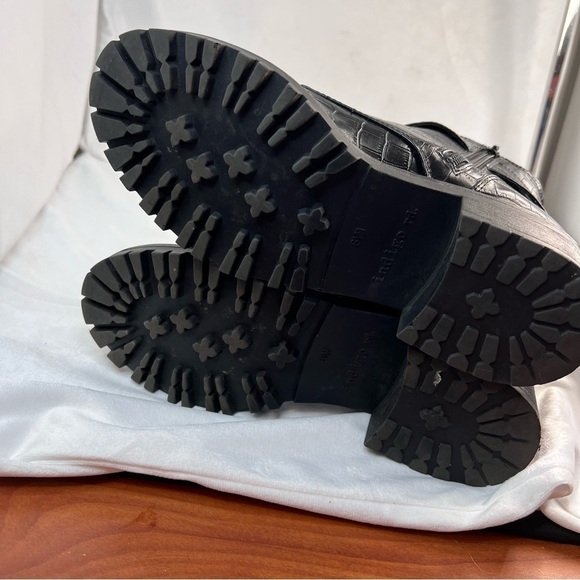 Indigo Rd - womens black Eliana combat / block heel boots size 8.5 - Picture 7 of 9